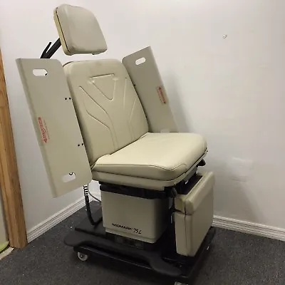 Midmark Ritter 75L Procedure Exam Chair W Security Panels Any Color Upholstery • $4100