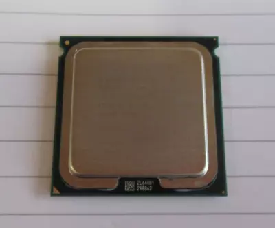 Intel Xeon SL9YM X5355 Quad-Core 2.66GHz 1333MHz FSB 8MB L2 LGA771 Processor • £18