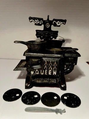 $48.75 • Buy Vintage Queen Cast Iron Stove W/Pots Pans