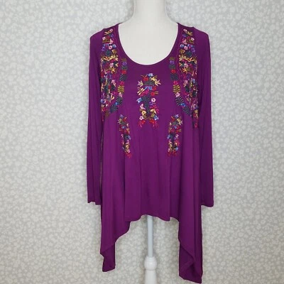 $13.17 • Buy VaVa Joy Han Embroidered Knit Blouse Floral Shark Bite Asymmetrical Hem Size S