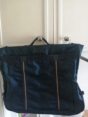 £25 • Buy Givenchy Suit/garment Bag Carrier 