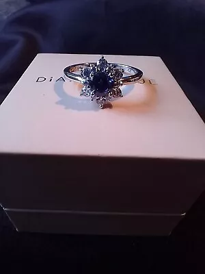 Diamonique Dainty Flower Ring. Brand New. Size N. • £21