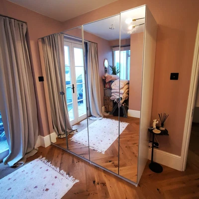 £10 • Buy Ikea Pax Wardrobe 75cm With 50cm & 25cm Mirrored Doors. Damaged Frame W2 4pl
