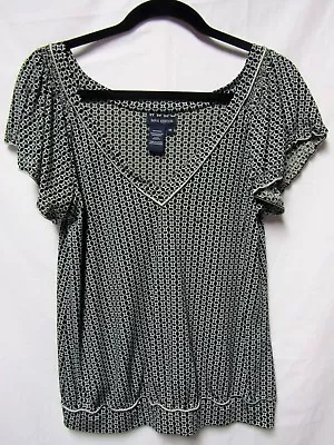 MAX EDITION Top Shirt Blouse Medium 6 Bust 36 'liquid Fabric  V-neck Black Multi • $12.99