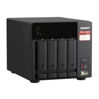 Qnap 4 Bay Nas Amd V1500B Quad Core • $1549.95