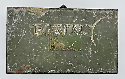 Vintage First Aid Kit Box Green Metal Wall Mountable 8 X 4.75 • $29