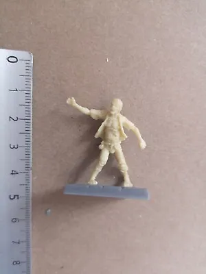 Zombie Miniature / King Of War Mantic / M536 • $3.08