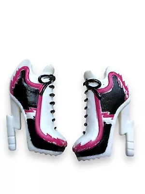 Monster High Doll Fearleading Meowlody Purrsephone Toralei Stripe Both Shoes • $12