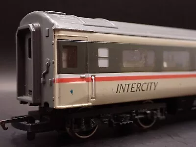 Hornby OO Gauge R704 Mk3 Inter-City HST Swallow Coach 42 (L333) • £6.99