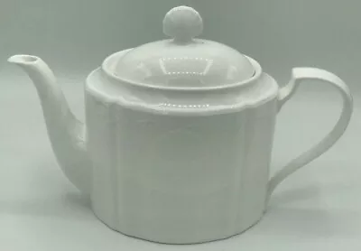 Mikasa HAMPTON BAYS Tea Pot DY900 Bone China Made In Japan Embossed Sea Shells • $90