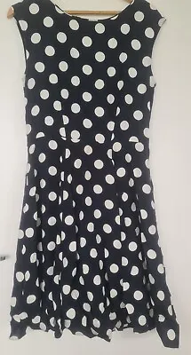 £15 • Buy 60s Style Dress Size 14