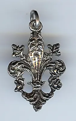Large Vintage Ornate Sterling Silver Fleur De Lis Charm • $62