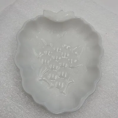 Vintage White Milk Glass Grape Leaf Shaped Spoon Rest/ Trivet Candy Dish Candy • $7.99