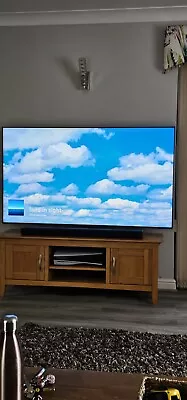 Samsung 65  Qled 4k Smart TV • £500