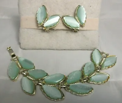 Vintage Pearly Sea Green Lucite Butterfly Bracelet & Clip Earrings Set Gold Tone • $24.99