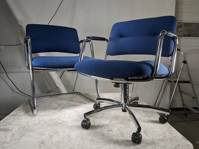 $90 • Buy Vintage Post Modern Steelcase Chrome Cantilever Chair Set (4)