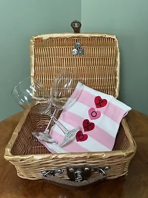 Vintage Wicker Rattan Picnic Basket Lunch Box With Leather Strap • $15