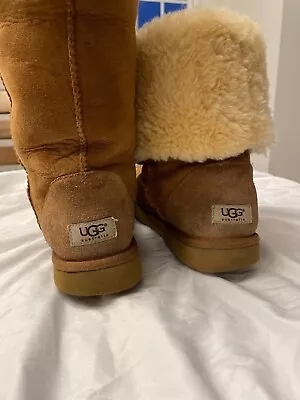 UGG Australia Classic Tall II Winter Boot Size 10 - Chestnut Sheepskin FurLined • $79.99