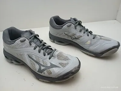 Mizuno Wave Lightning Z4 Volleyball Shoes Gray Women's Size 9.5 • $14.99