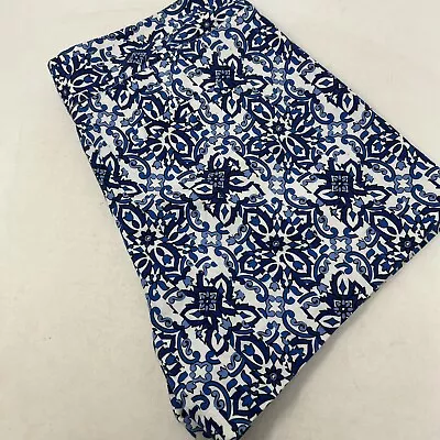 Milly Women's 6 Blue Geometric Floral Cotton Blend Bermuda Shorts • $22