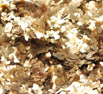Mica Flakes - Gold -Small Natural Mica  - The Professionals Choice - 311-4331 • $8.95