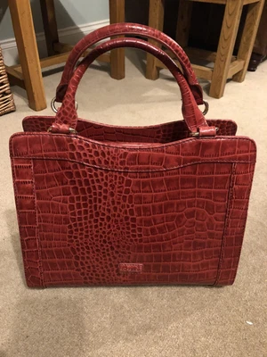 £25 • Buy Red Osprey Leather Mock Croc Bag