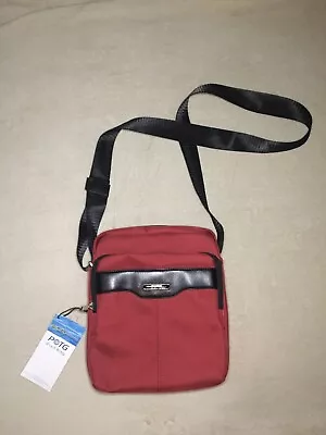 Brand New! Pacific Outfitters Travel Gear POTG Ipad Bag. • $19.99