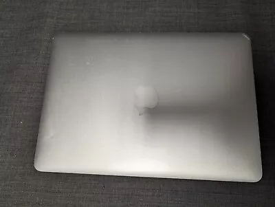 Apple MacBook Air 13  2017 A1466 - *FOR PARTS ONLY* *NO SSD* • $69