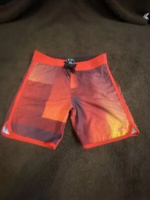 Oakley Board Shorts Mens Size 33 (32) Red & Yellow Print GUC • $19.99