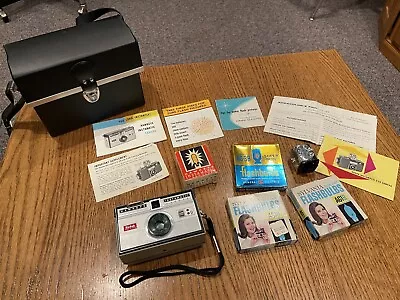 Kodak Hawkeye Instamatic R4 Outfit In Case With Flash Cubes And Manual • $9.99