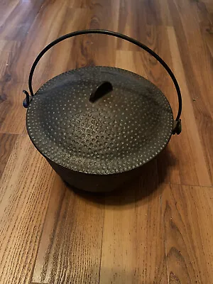 Cauldron With Handle Cast Iron Taiwan • $195.99
