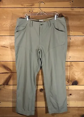 Marmot Hiking Trail Pants Mens Size 40x32 Outdoors Nylon Water Resistant Beige • $37.19