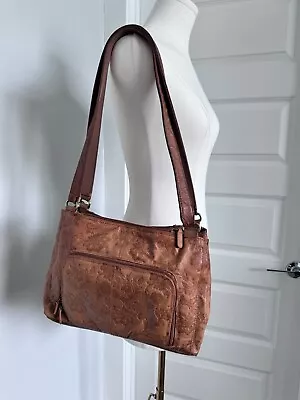 Vintage Cabin Creek Leather Embossed Shoulder Bag. Camel. Lots Of Pockets.  • $0.99