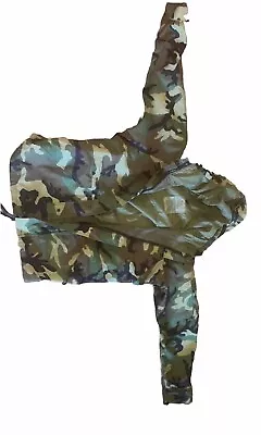 Vintage US Military Gore-Tex Parka Woodland Camoflauge Cold Weatger ECWCS Medium • $78