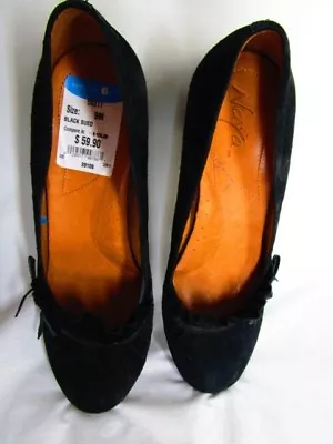 NWT Naya Black Suede  Shoes Heels 9 M Caitlin Style Ruched Vamp Leather Bow NEW • $32.97
