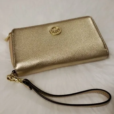 NWT Michael Kors Fulton Large Flat Multi Function Leather Phone Case Wallet Gold • $76.90