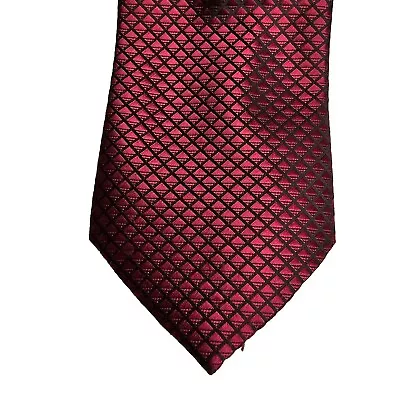 Twenty Dollar Tie Pink Geometric Textured Long 100% Silk Neck Tie • $9.99