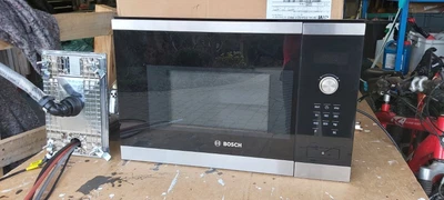 £23 • Buy 99p No Reserve !! -Bosch Integrated Microwave Black/Brushed Steel HMT75M654B/06 