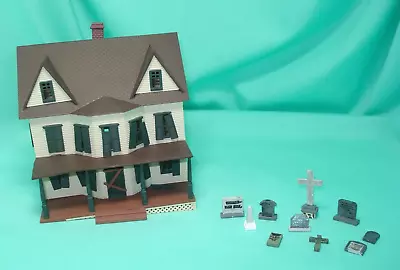 Haunted House With Tombstones--dollhouse--1:87th Scale--h O Scale • $19.99