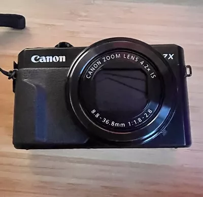 Canon PowerShot G7 X Mark II 20.1 MP Digital Camera With Touchscreen - Black • $860
