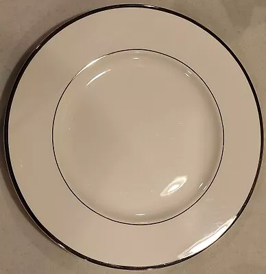 HK301 Mikasa - Cameo Platinum Dinner Plate(s) 10 3/4 . Quantity 1.  Preowned • $8