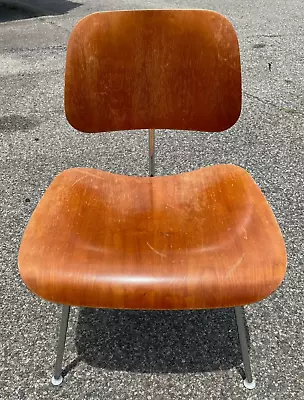 MCM Herman Miller Eames Dining Chair • $449.99