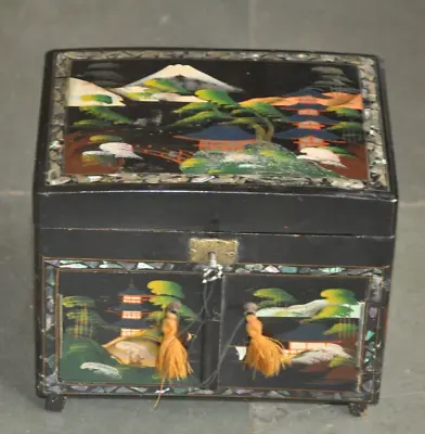 Vintage Wooden Painted Handcrafted Musical 4 Compartment Jewellery BoxJapan • $262.30