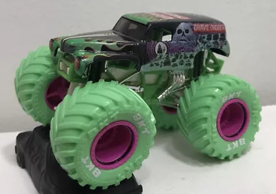 Hot Wheels Monster Jam Spinmaster Grave Digger 1:64 Truck Custom Rare HTF *READ • $24.99