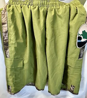 Men’s Mossy Oak NWT Camo Swim Trunks - New With Tag Size Large • $8