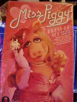 Vtg Miss Piggy 1980 Colorforms Dress-Up Set ORIGINAL BOX LOOKS GREAT • $19.99