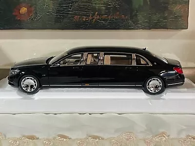 AUTOart 1/18 Mercedes Maybach S Klasse S600 Pullman Black • $499.99