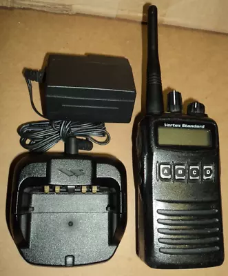 Used Vertex Standard VX-454 Two-Way Radio UHF 450 MHz - 512 MHz Vx-454-G7-5 • $95.95