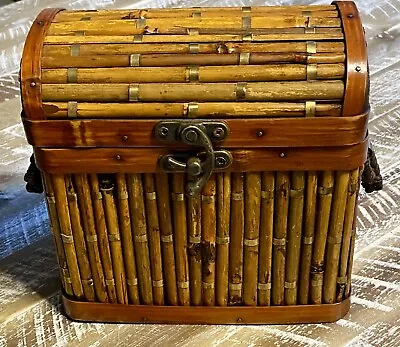 Vintage Decorative Wood & Bamboo Trinket Box With Side Handles & Latch • $16.95