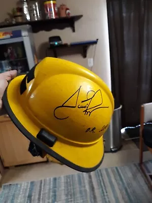 VINTAGE 2001 Morning Pride Fire Helmet HLF-PLUS Yellow SIGNED BY SCOTTIE PIPPEN! • $79.95